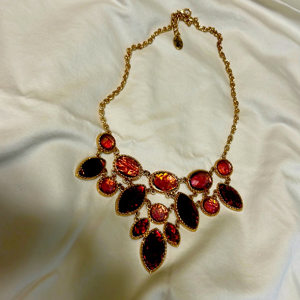 Ladies Necklace